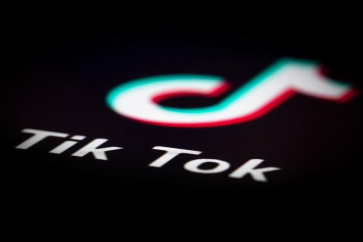 Tiktok Retro Family Technology Video Nostalgia Innovation 